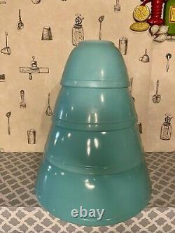 Vtg Pyrex Robin Egg Blue Turquoise Nesting Mixing Bowl Full Set 401,402, 403,404