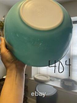 Vtg Pyrex Robin Egg Blue Turquoise Nesting Mixing Bowl Full Set 401,402, 403,404