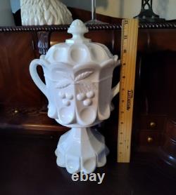 Vtg. WESTMORELAND Cherry Thumbprint Pattern Cookie Jar withLid White Milk Glass