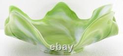Vtg Westmoreland Glass Line 300-1 Green Marble Swirl Slag Bowl w WG Sticker