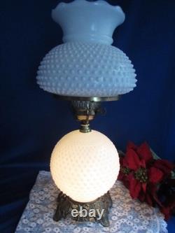 Vtg White Milk Glass Hobnail Gwtw Hurricane Parlor Table Lamp 3 Way 22 ½fenton