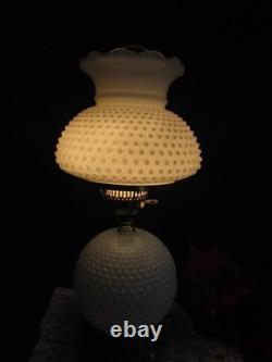 Vtg White Milk Glass Hobnail Gwtw Hurricane Parlor Table Lamp 3 Way 22 ½fenton