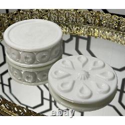 Weishar Moon & Star White Milk Glass Powder Box/Trinket Holder