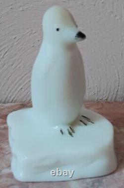 Westmoreland Milk Glass Penguin on Iceburg RARE Never Seen