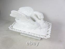 Westmoreland, Raised Wing Swan, Milk Glass, Dish/Bowl, Basketweave, Excellent