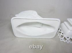 Westmoreland, Raised Wing Swan, Milk Glass, Dish/Bowl, Basketweave, Excellent