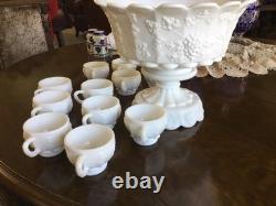 Westmoreland milk glass Grape punch bowl set vintage, 12 Cups