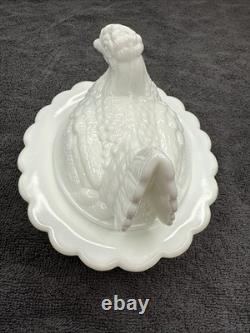 White Milk Glass Mosser Glass Hen On Nest Dish (Read Description) White Milk Glass Mosser Glass Hen On Nest Dish (Read Description)
